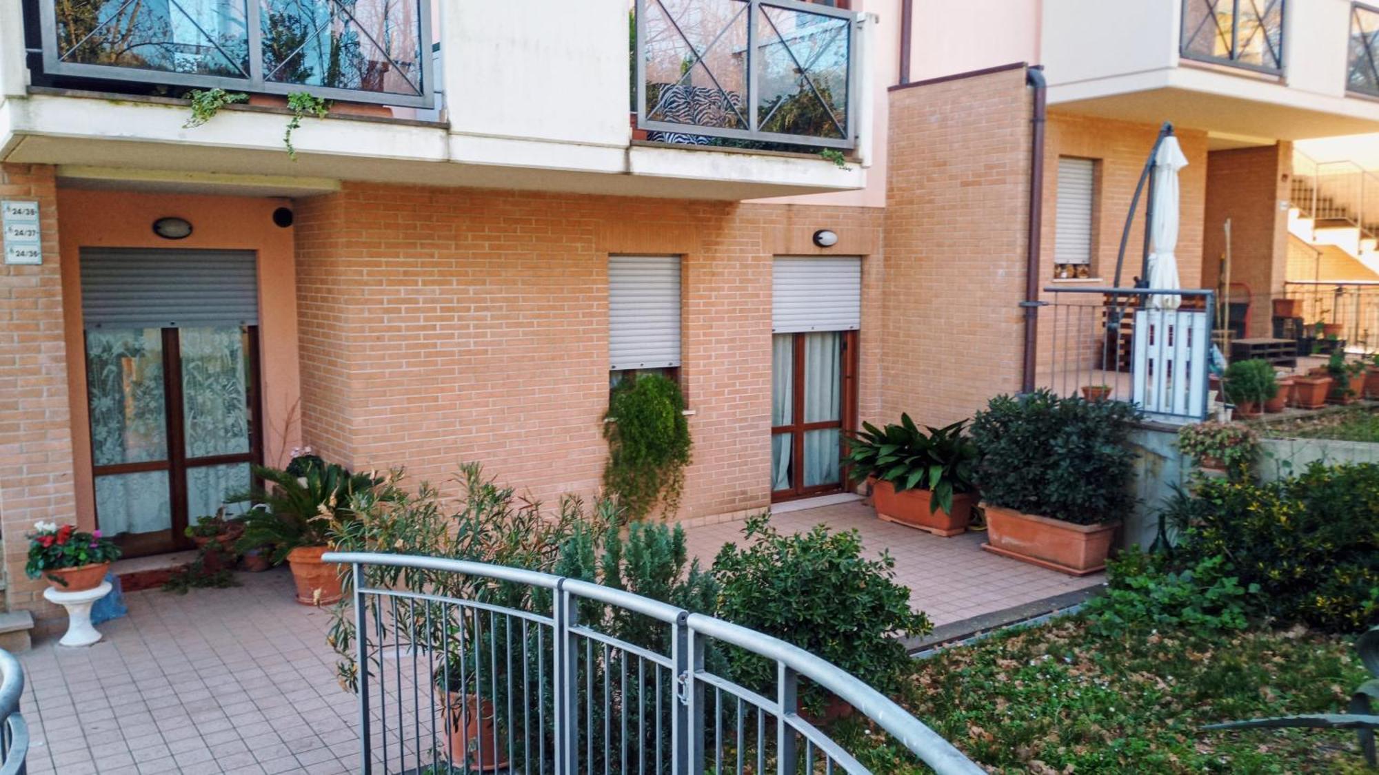 Appartamento Che Vista! Affittacamere Mombaroccio Exterior photo