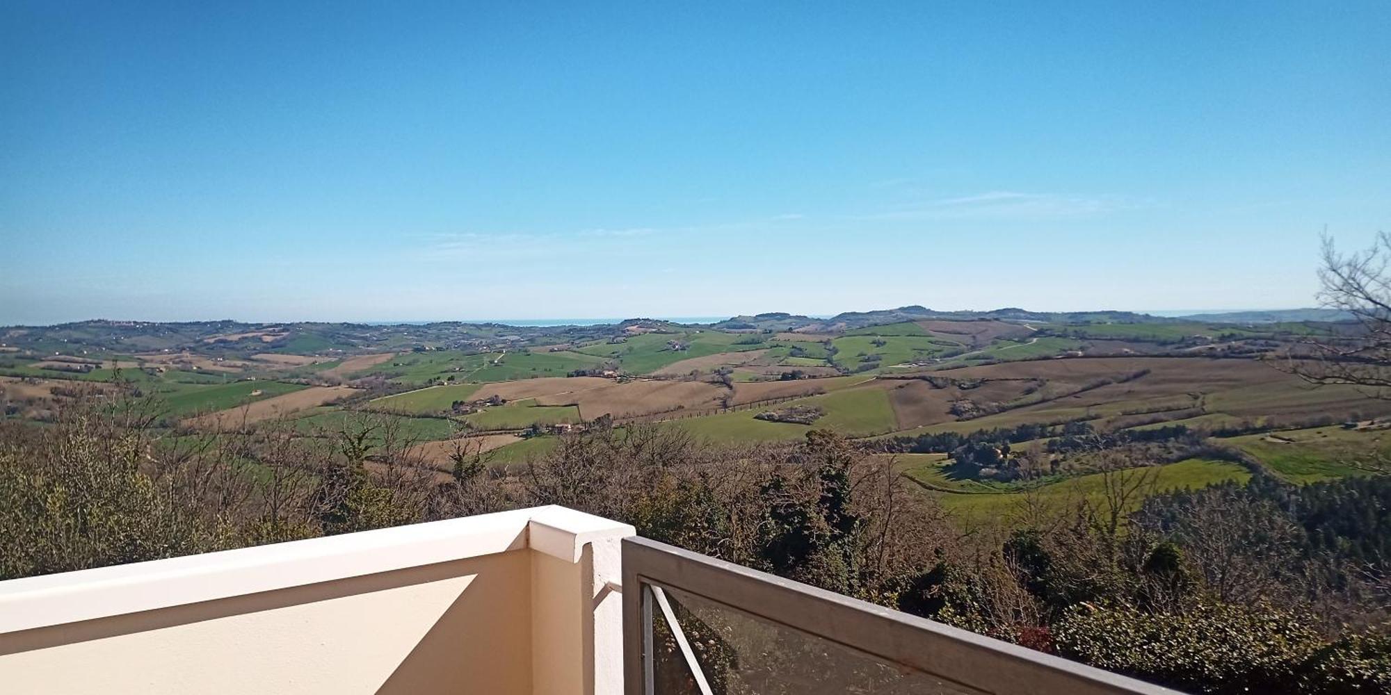 Appartamento Che Vista! Affittacamere Mombaroccio Exterior photo